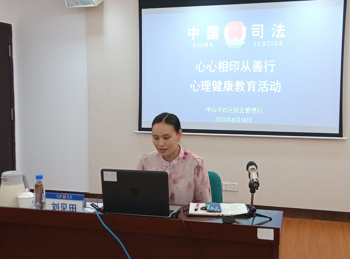 黄丝带图片1.jpg